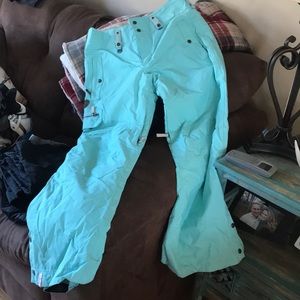 Snow pants/ snowboarding pants